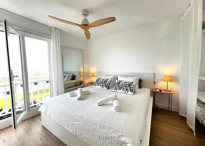 Front Line Port Haven * קורלחו