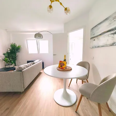 アパート Front Line Port Haven *