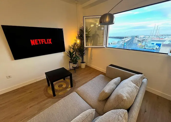 Front Line Port Haven アパート コラレホ