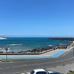 Апартаменты Front Line Port Haven *