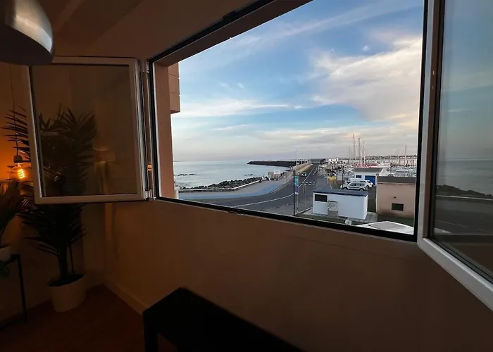 Front Line Port Haven * קורלחו