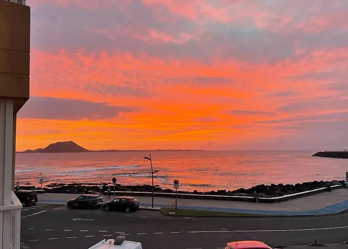 Front Line Port Haven Апартаменты *